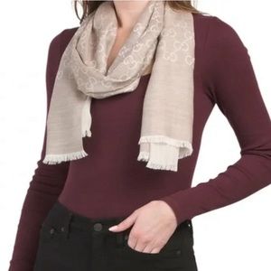 Gucci scarf